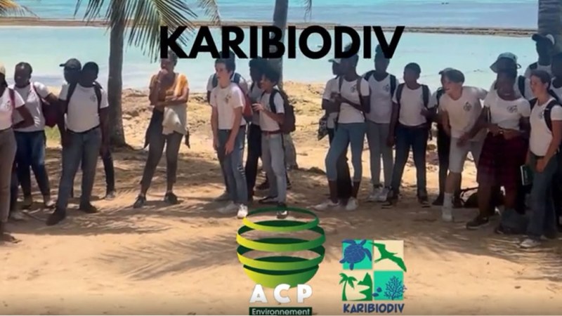 Visite de préfiguration de replantation d’espèces du littoral pour lutter contre l’érosion à la plage de Montal au Moule